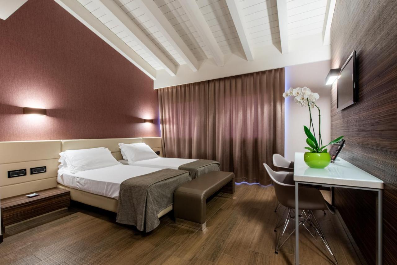 Viola Mhotel Grumello del Monte Exteriör bild